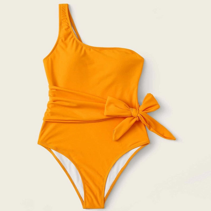 Leigh Maillot … Blonder Mercantile