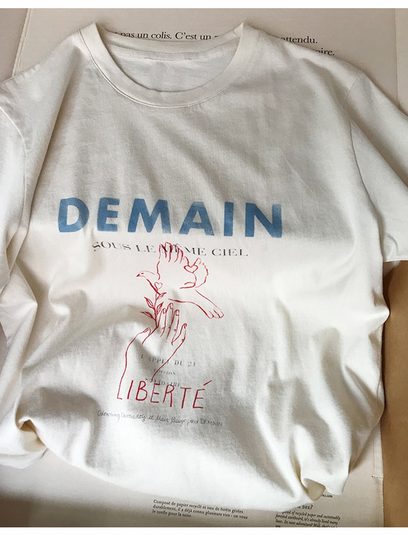 Demain Graphic T-Shirt … Blonder Mercantile