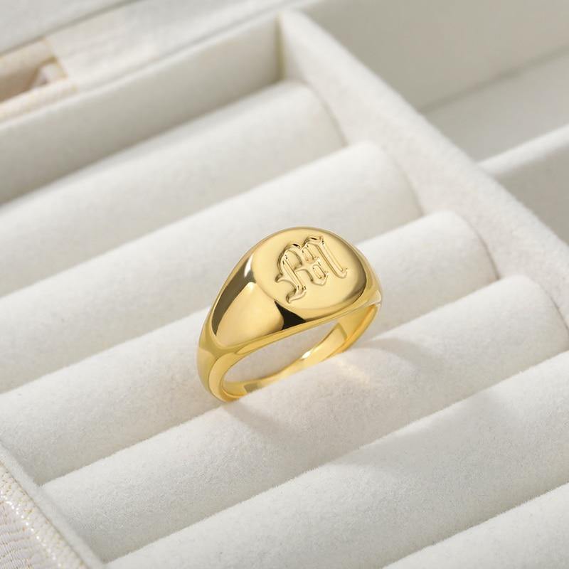 Sadie Monogrammed Signet Ring … Blonder Mercantile