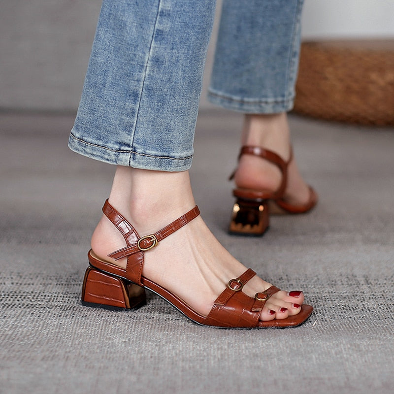 Bessette Sandal … Blonder Mercantile